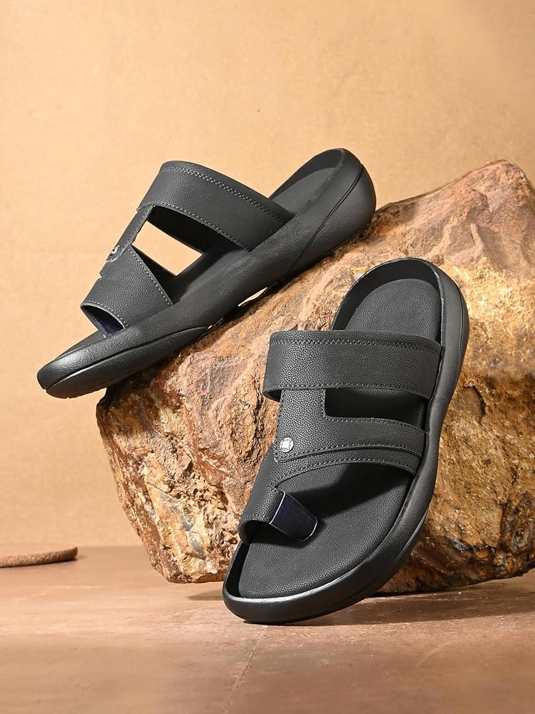 Sandals & Sliders